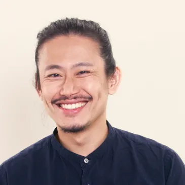 Meet Angus Zou