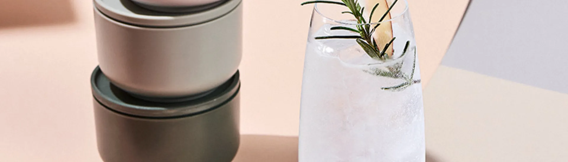 Cointreau Fizz Pomme Romarin
