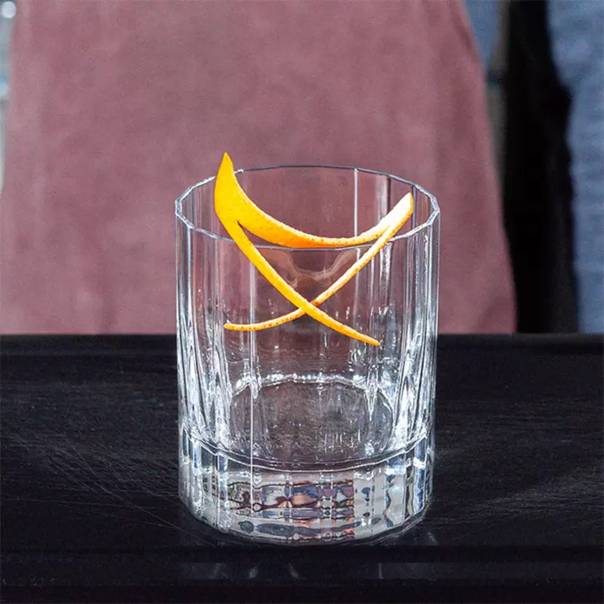 Hoe garneer je een cocktail