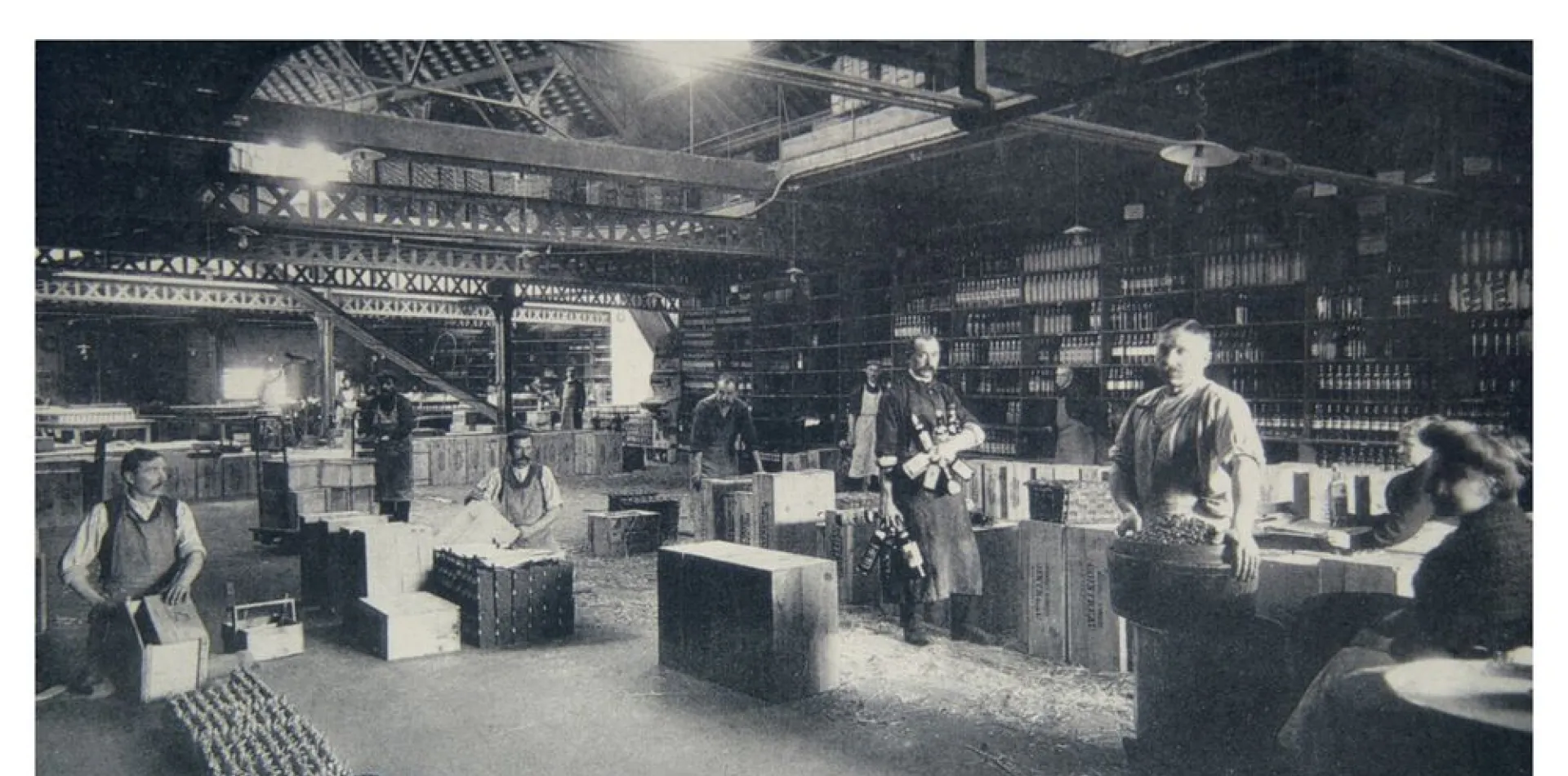 GESCHICHTE VON COINTREAU