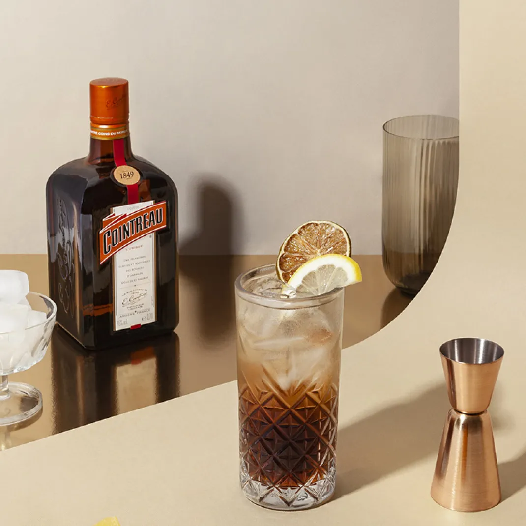 Long Island Ice Tea | Cómo hacer una receta de cóctel | Cointreau ES