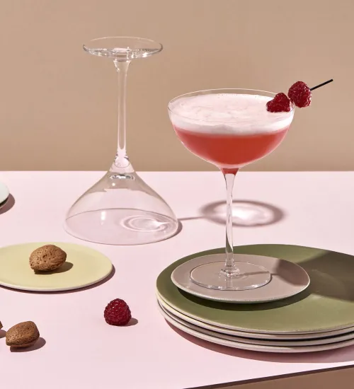 Raspberry Beret Ingredients Et Preparation Cointreau France