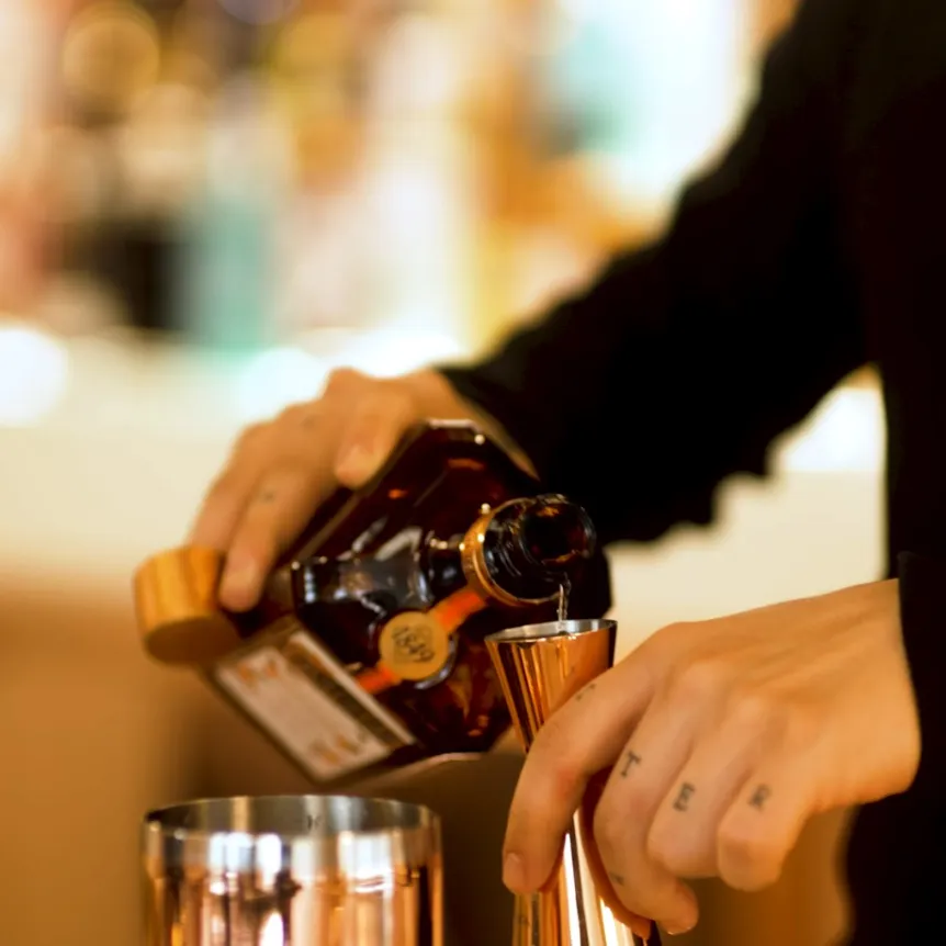 How to do a cocktail without a jigger?