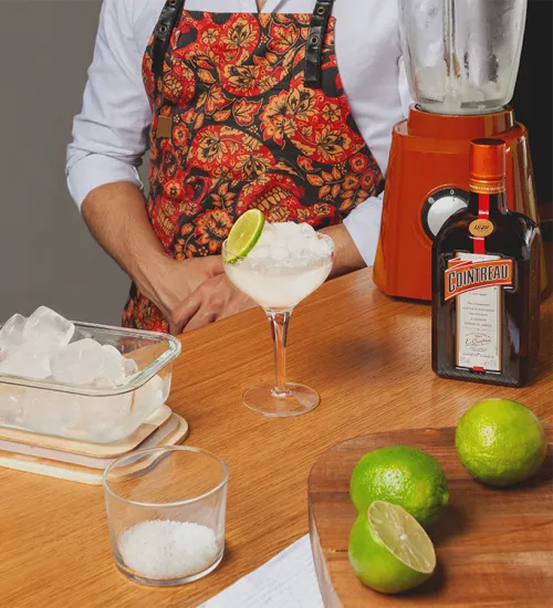 How to Make a Frozen Margarita for 2