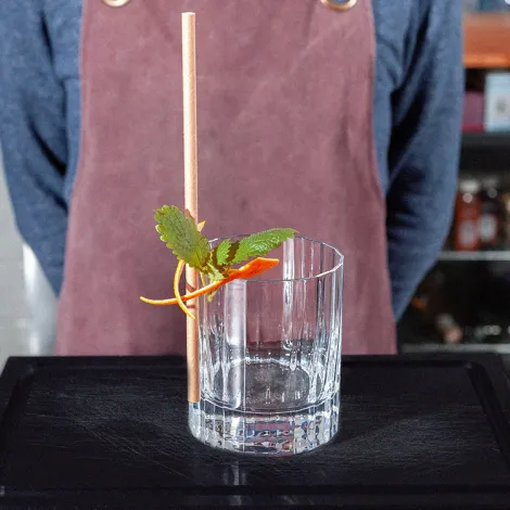 Step 5 How to garnish a drink