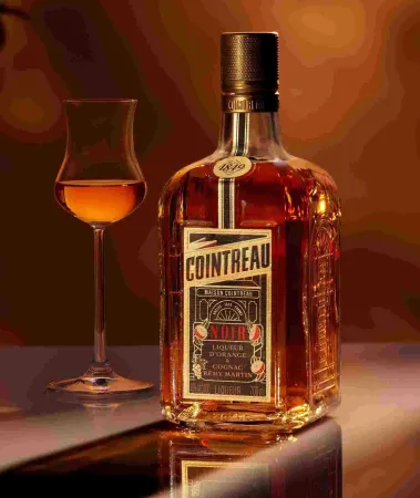 Cointreau Noir