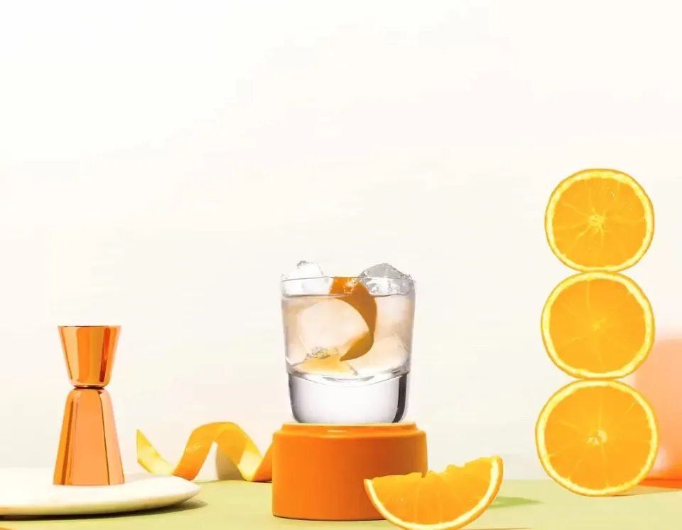 Cocktail con vino bianco
