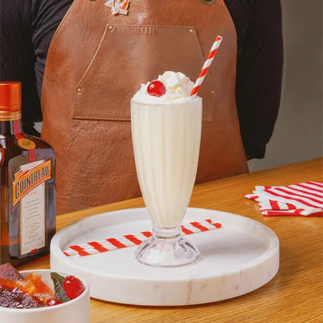 Come preparare un milkshake con Cointreau