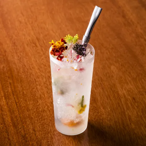 Cointreau Fizz  Fleur d‘Etoile
