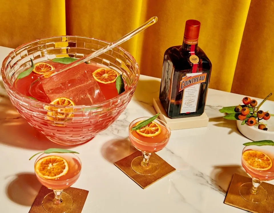Thanksgiving Cocktails and Friendsgiving Cocktails with Cointreau
