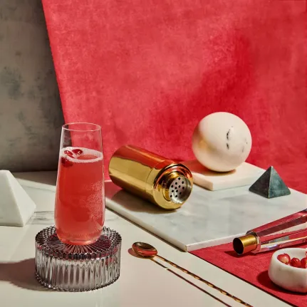 The Sparkling Cosmopolitan Cocktail with Cointreau