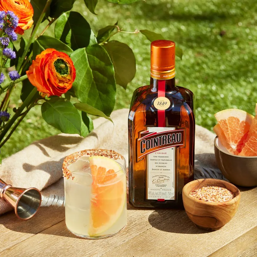 Chili Grapefruit Margarita with a Chili Salt Rim