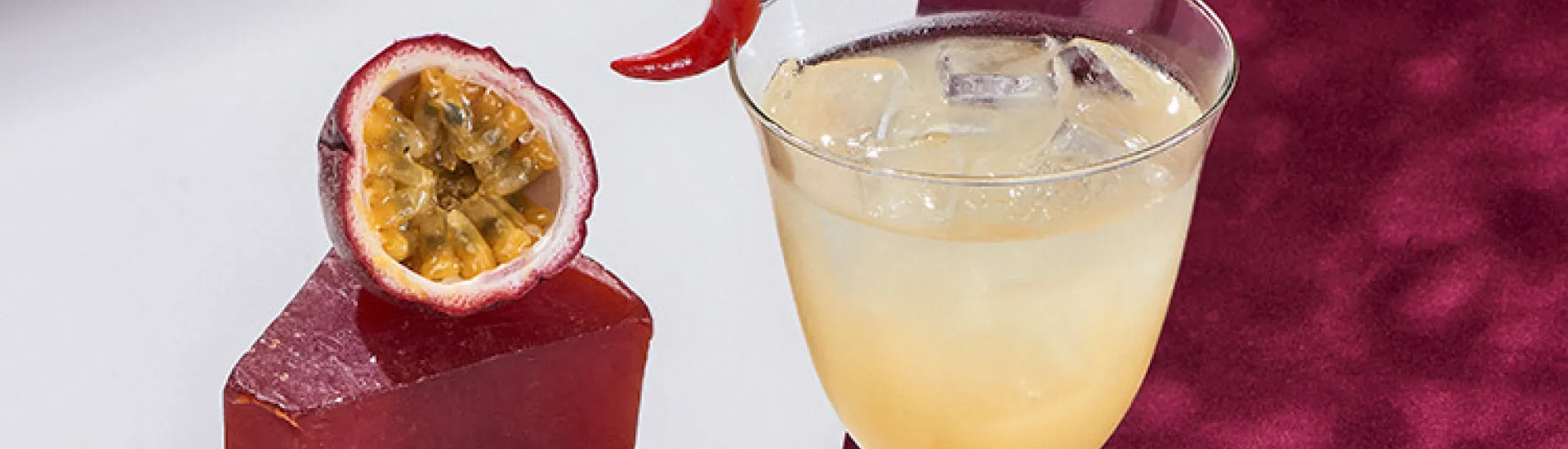 Cointreau Passion And Pepper Fizz