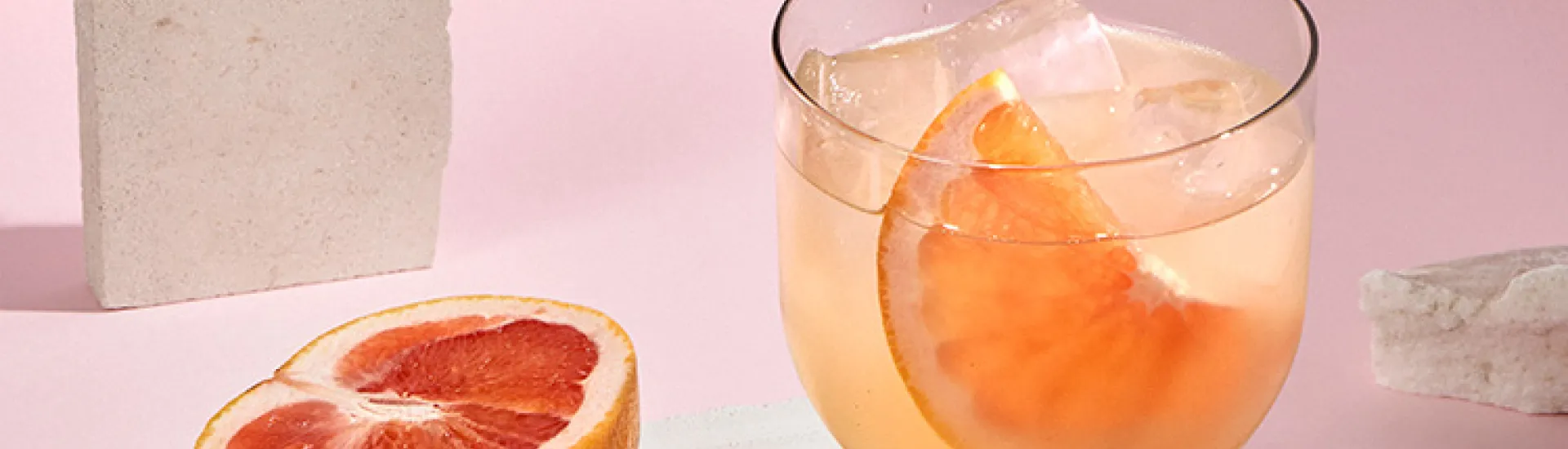 Cointreau Grapefruit Fizz