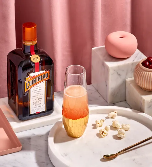 The Sparkling Cosmopolitan Cocktail Recipe | Cointreau US