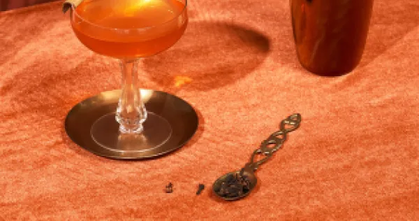 Holiday Cosmopolitan Cocktail Recipe | Cointreau US